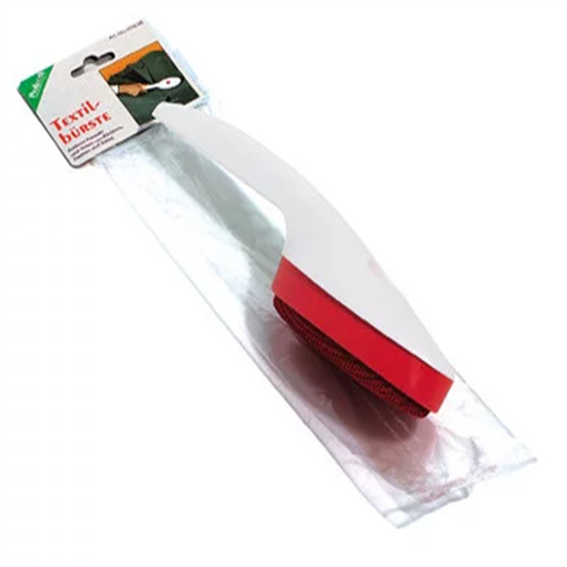 Deluxe Rotating Lint Brush