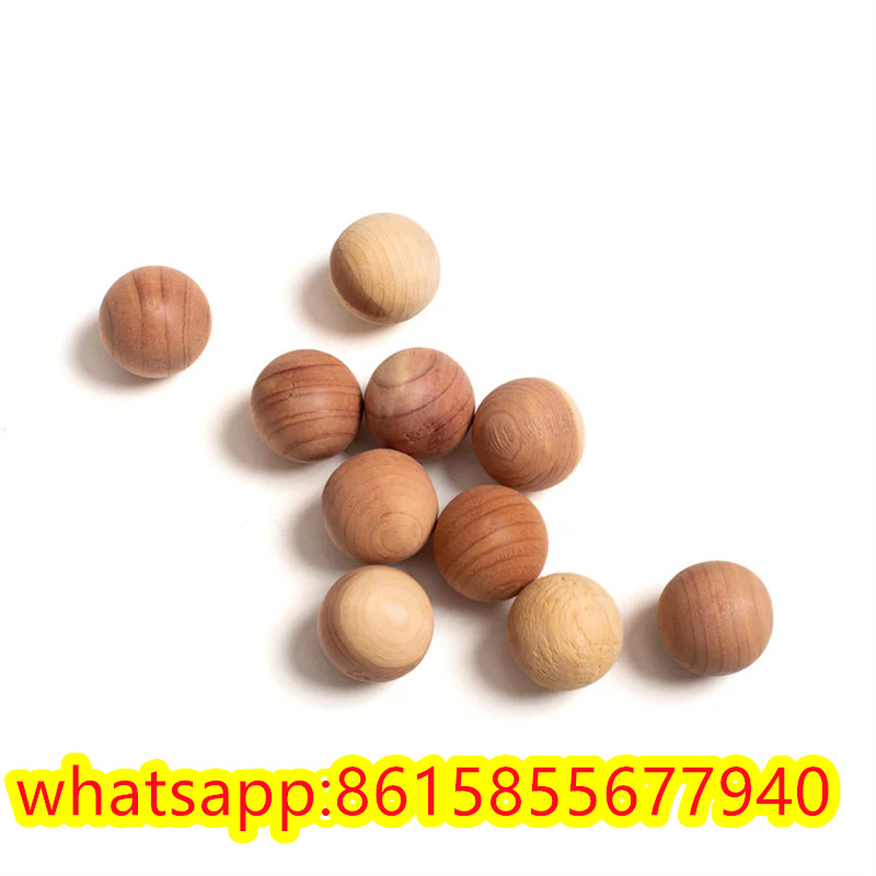 wholesale Natural fresh red cedar wood balls moth balls for sale