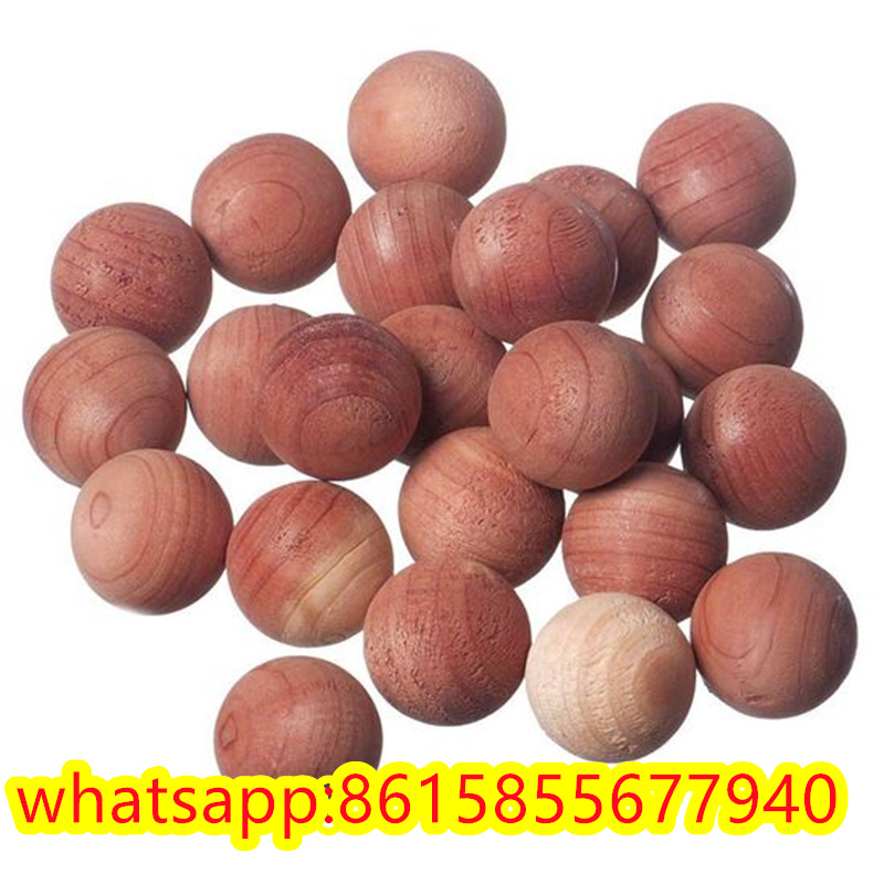 wholesale Natural fresh red cedar wood balls moth balls for sale