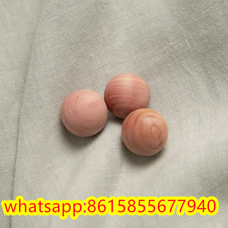 Aromatic Cedar Balls and Wood Cedar Ring for Clothes Storage and Mosquito Insect Repellent