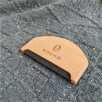 Wood Cashmere Comb and Wood Sweater Shaver Comb Combo Pack Fabric Sweater Shaver Lint Remover Comb with Lint Brush Multi-Fabric Shaver Removes Pilling